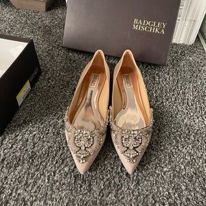 Badgley Mischka flats